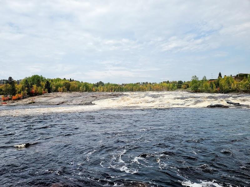 Nature Preserve Parc régional des Grandes-Rivières du lac Saint-Jean - secteur Pointe-des-Pères in Dolbeau-Mistassini (QC) | CanaGuide